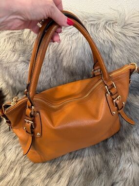 Kattee Shoulder Handbag